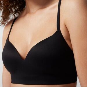 NWT Soma Enbliss Wireless Bra